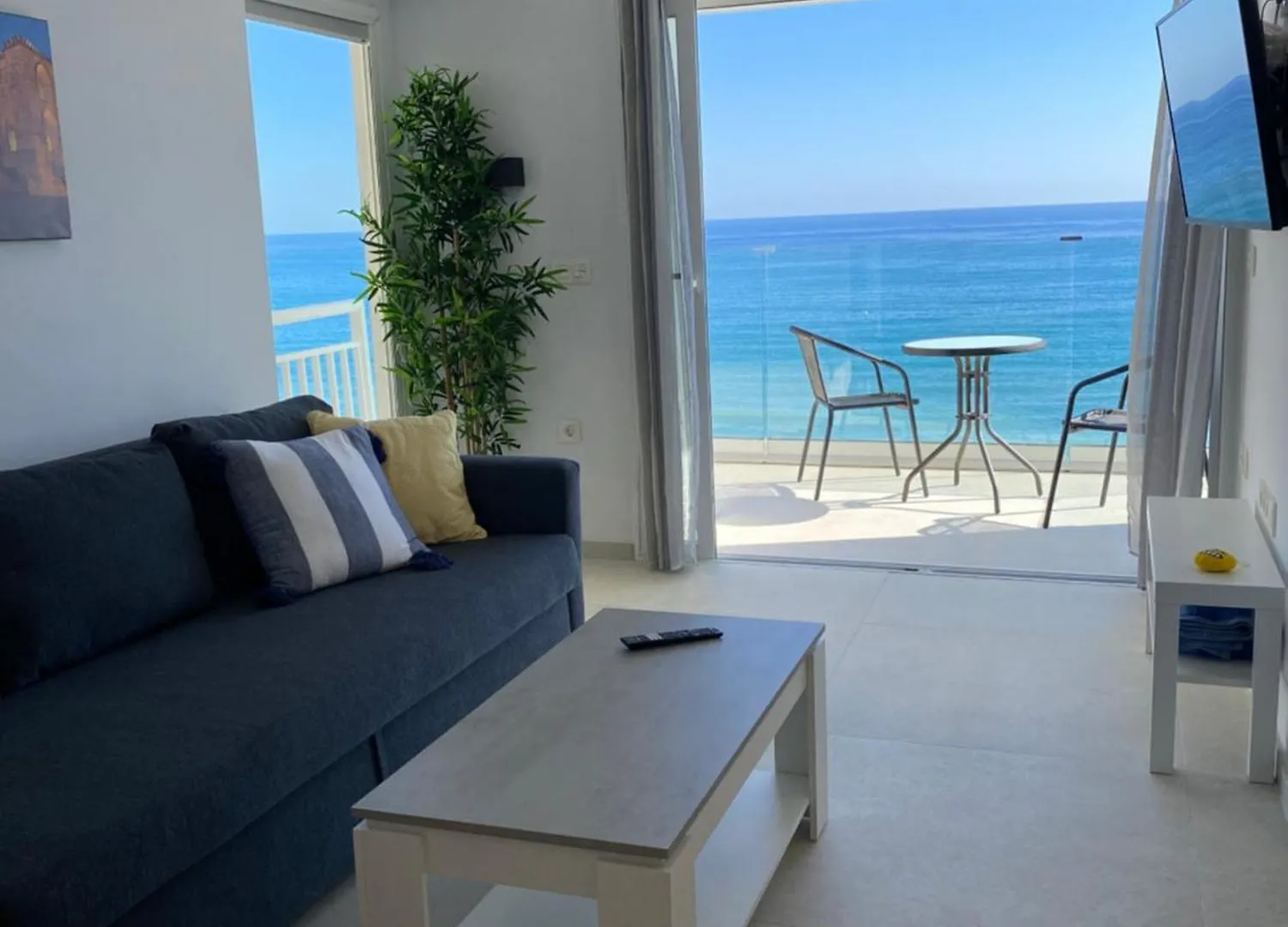 Playa Malagueta Vistas Frontal Al Mar Con 2 Dormitorios Málaga Apartamento