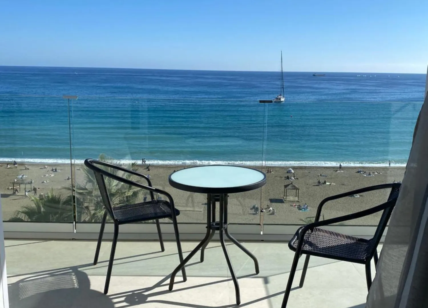 Apartamento Playa Malagueta Vistas Frontal Al Mar Con 2 Dormitorios Málaga España